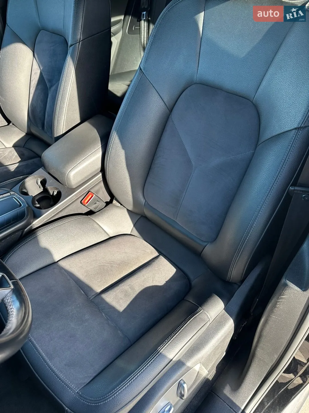 2016 Porsche Macan - мініатюра 13