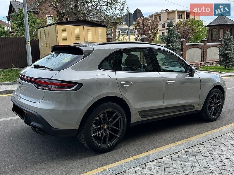 Внедорожник / Кроссовер Porsche Macan 2023 в Киеве