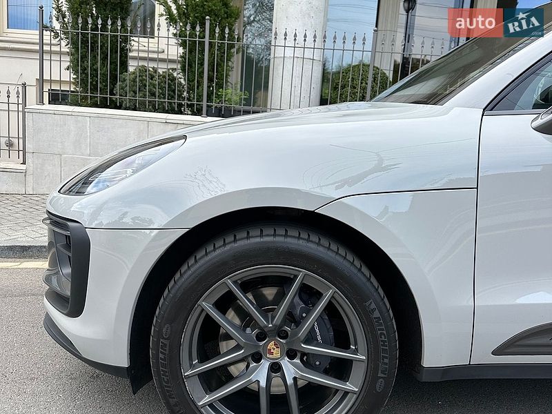 Внедорожник / Кроссовер Porsche Macan 2023 в Киеве