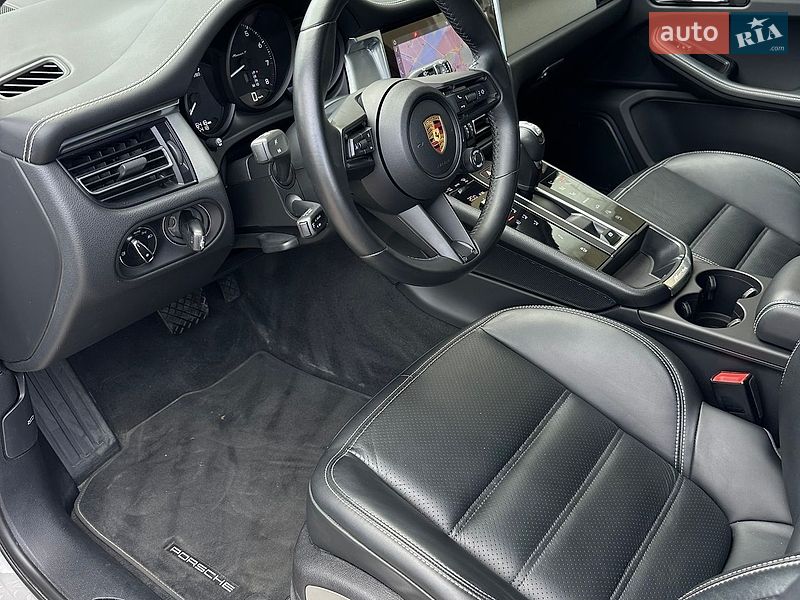 Внедорожник / Кроссовер Porsche Macan 2023 в Киеве
