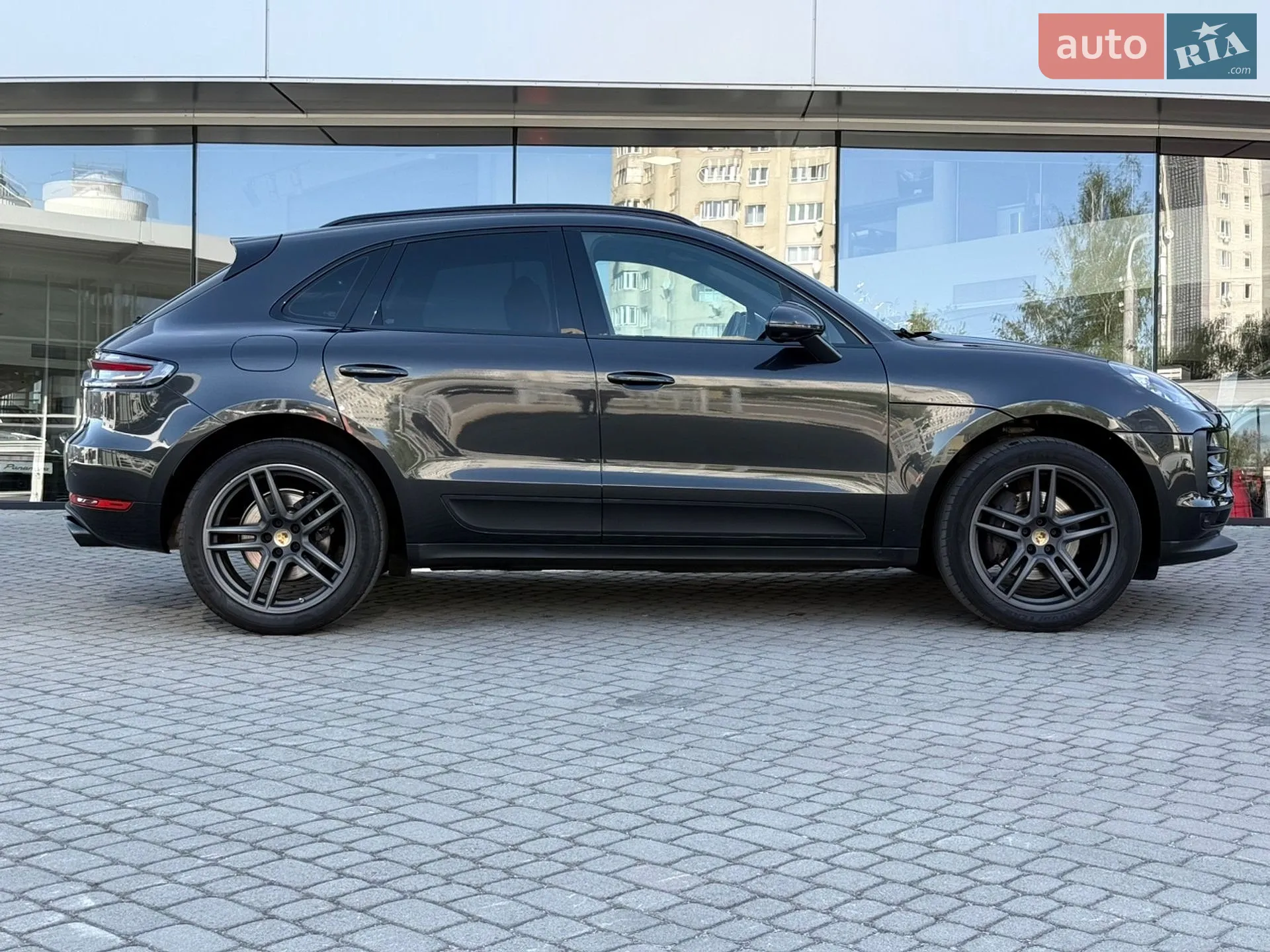2020 Porsche Macan - мініатюра 6