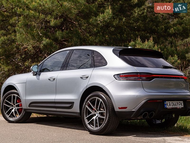 Внедорожник / Кроссовер Porsche Macan 2022 в Киеве