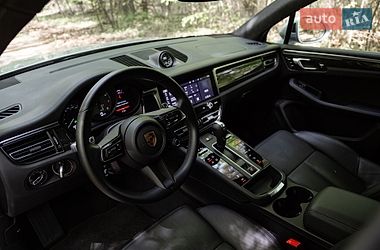 Внедорожник / Кроссовер Porsche Macan 2022 в Киеве