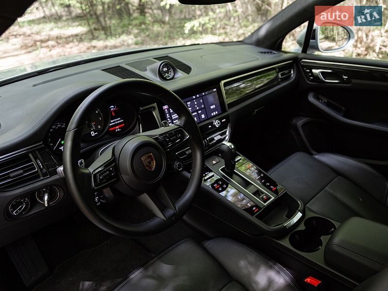 Внедорожник / Кроссовер Porsche Macan 2022 в Киеве
