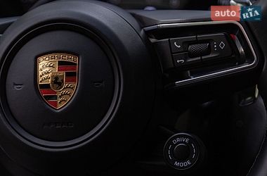 Внедорожник / Кроссовер Porsche Macan 2022 в Киеве