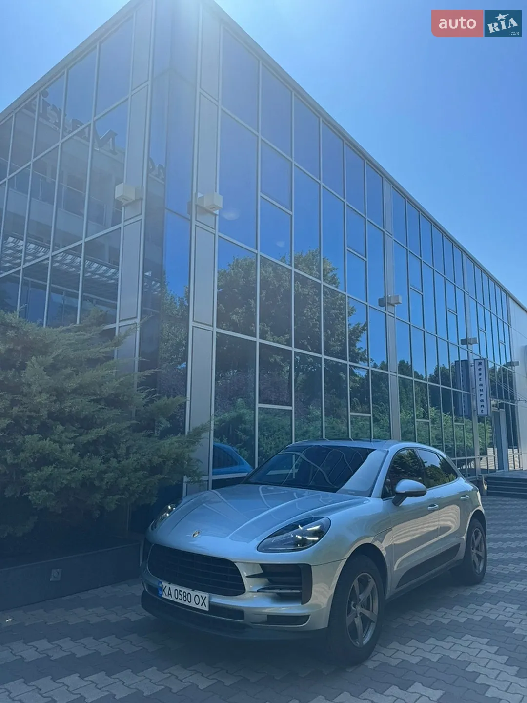 2019 Porsche Macan - мініатюра 3