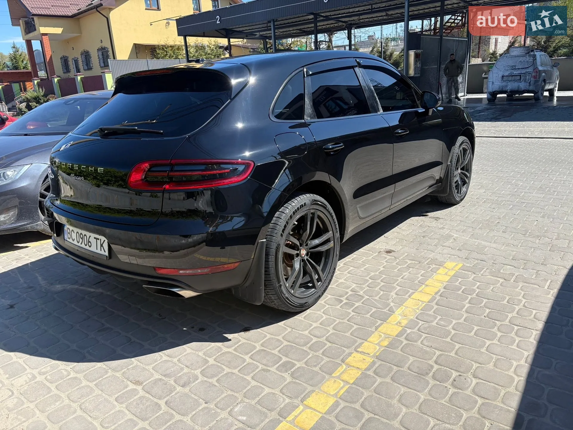 2017 Porsche Macan - мініатюра 6