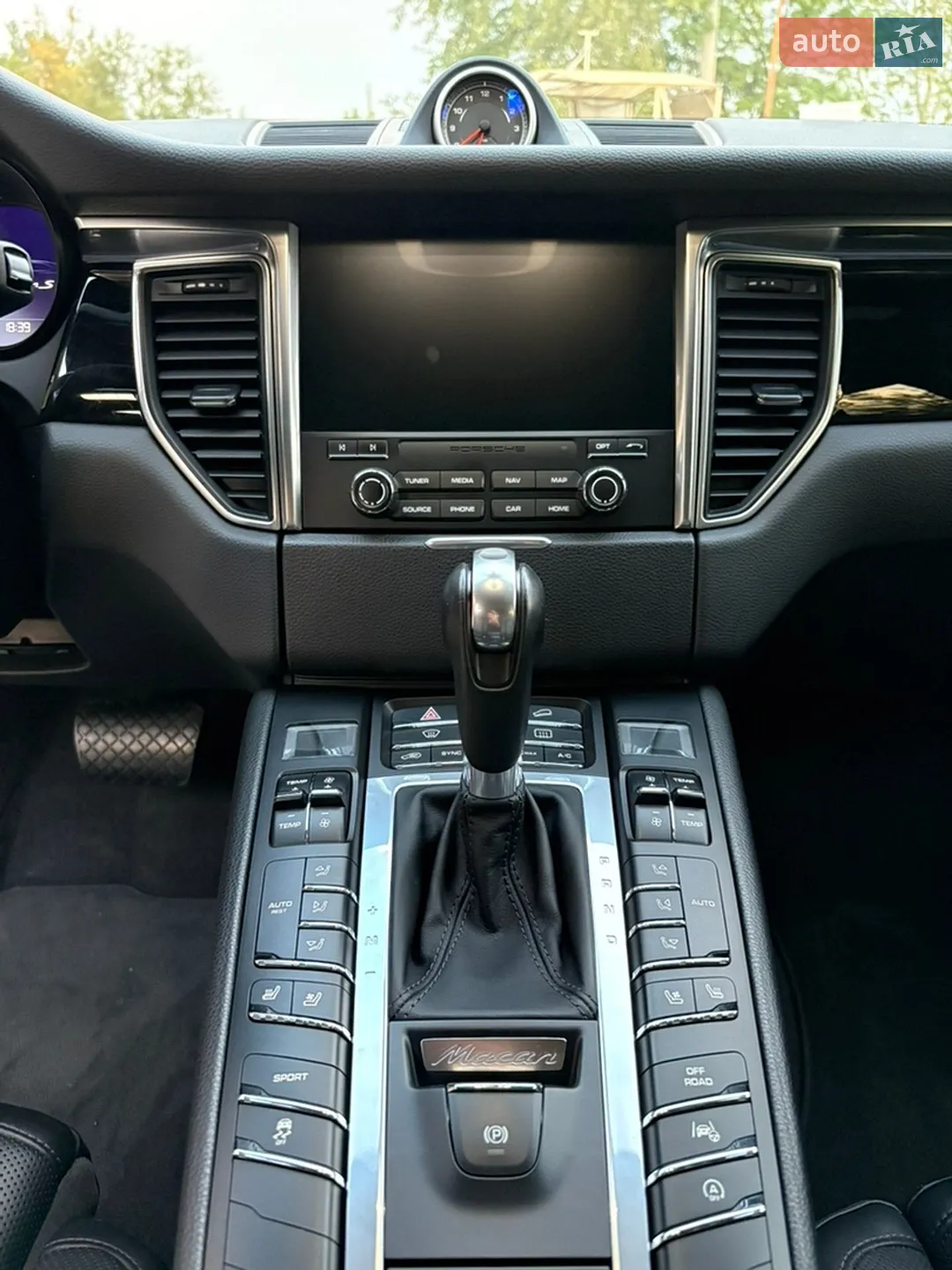 2017 Porsche Macan - мініатюра 12