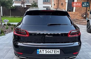 Позашляховик / Кросовер Porsche Macan 2018 в Івано-Франківську
