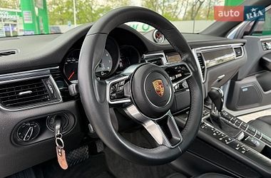 Внедорожник / Кроссовер Porsche Macan 2016 в Днепре