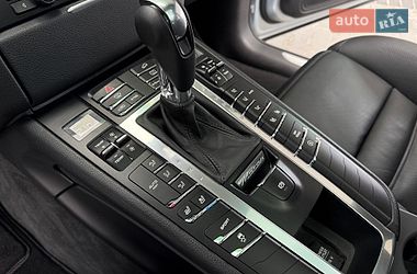 Внедорожник / Кроссовер Porsche Macan 2016 в Днепре