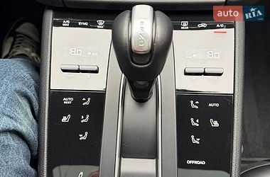 Позашляховик / Кросовер Porsche Macan 2024 в Львові