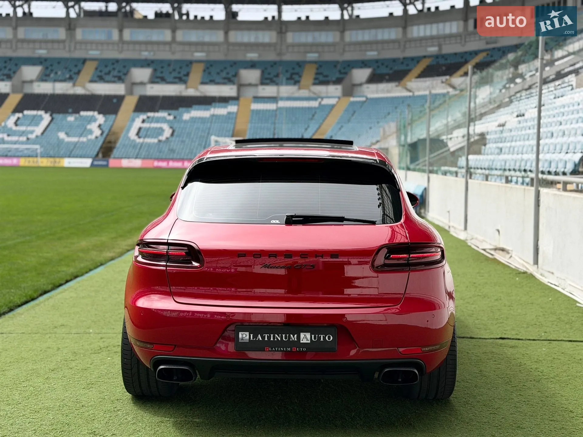 2017 Porsche Macan - мініатюра 27