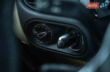 Внедорожник / Кроссовер Porsche Macan 2021 в Черновцах