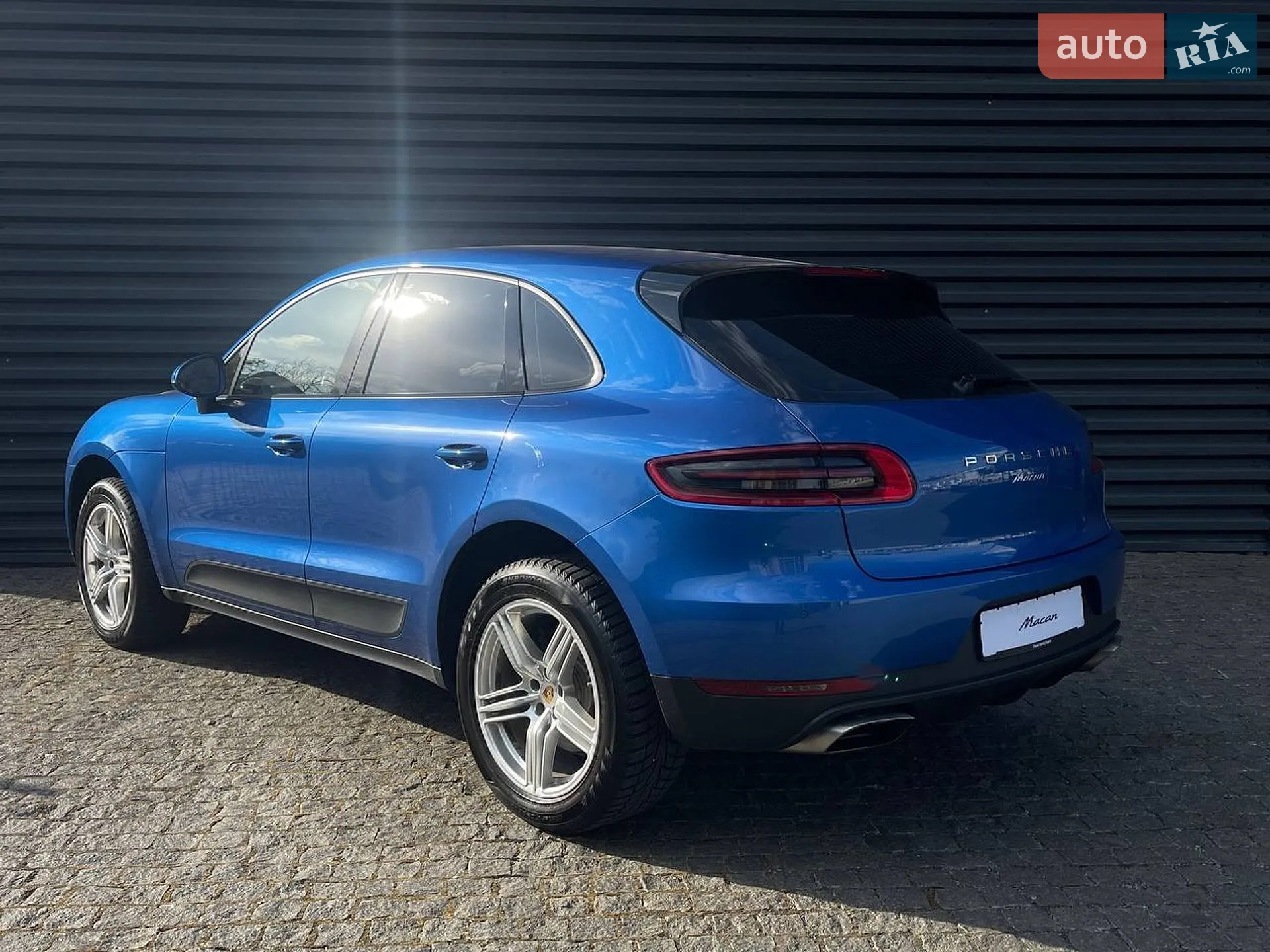 2017 Porsche Macan - мініатюра 3