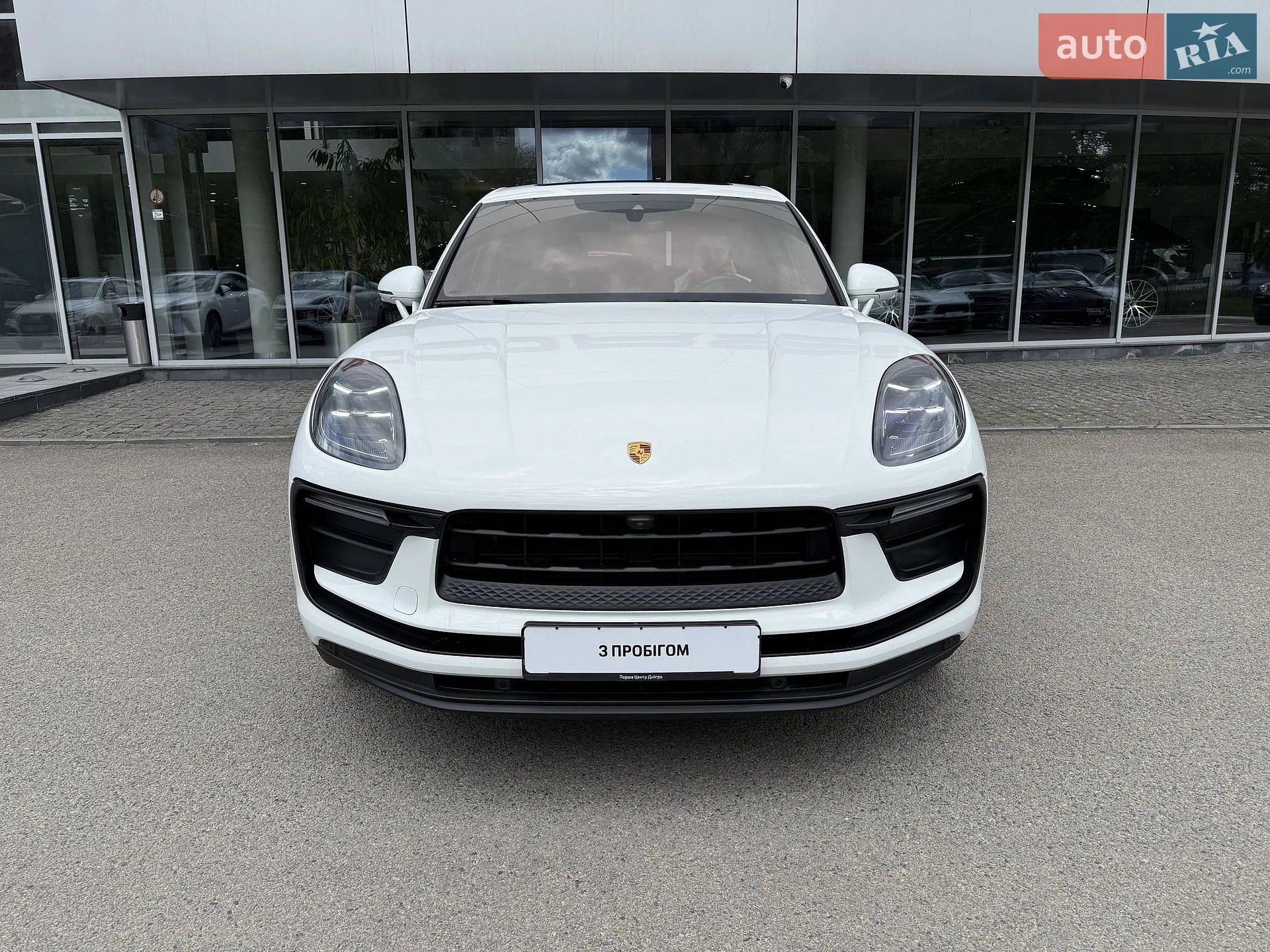 2022 Porsche Macan - мініатюра 3