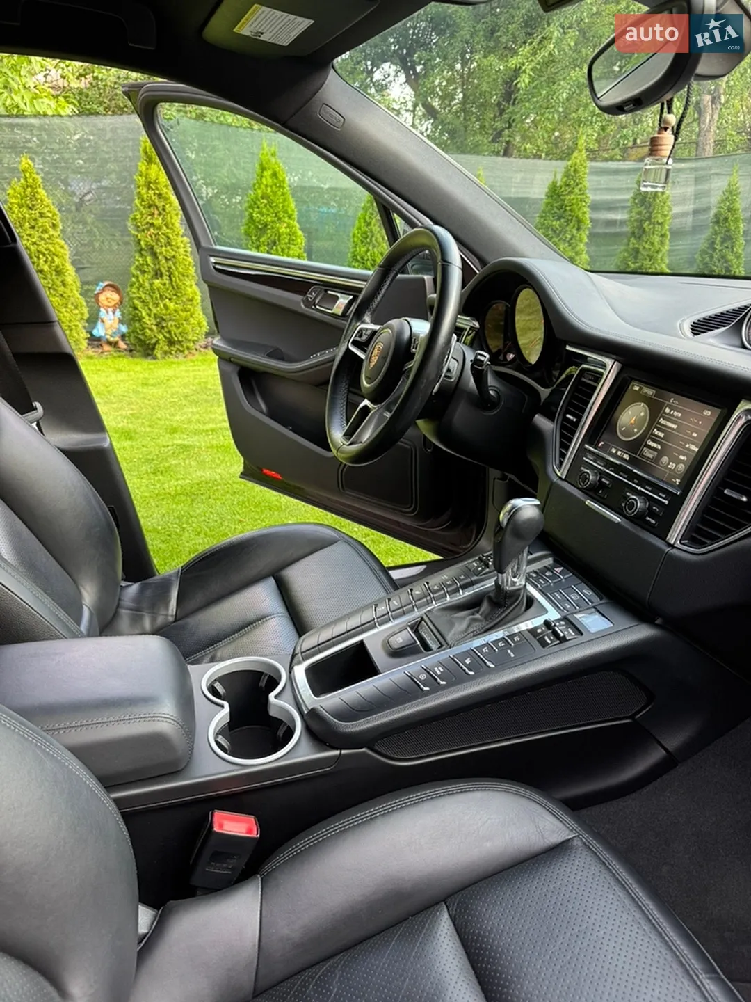 2015 Porsche Macan - мініатюра 8