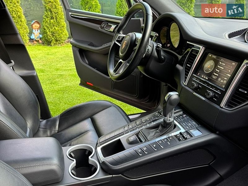 Внедорожник / Кроссовер Porsche Macan 2015 в Днепре