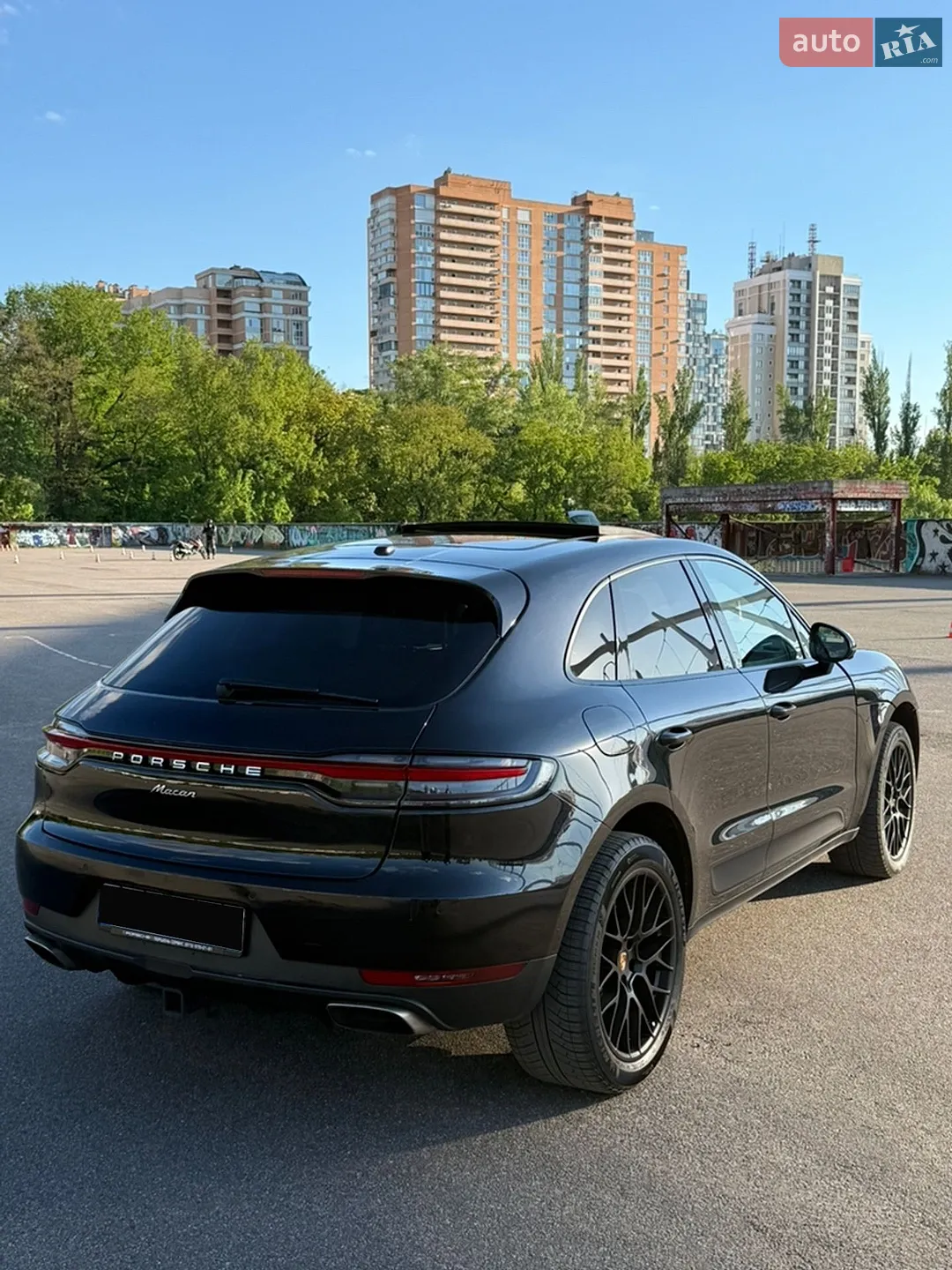 2020 Porsche Macan - мініатюра 6