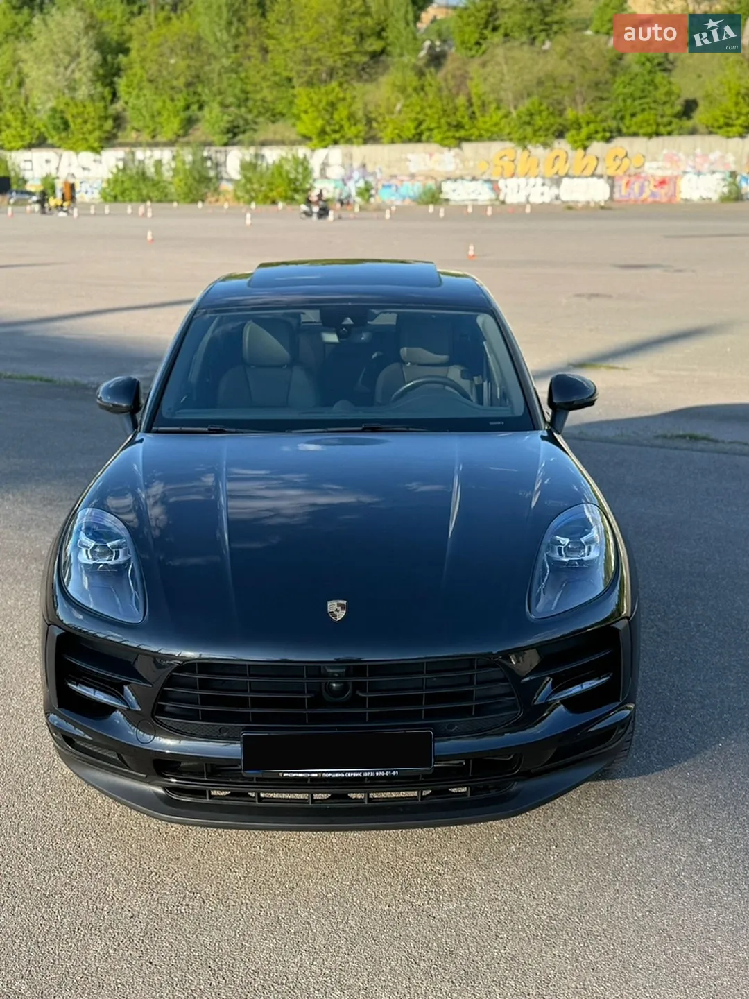 2020 Porsche Macan - мініатюра 2