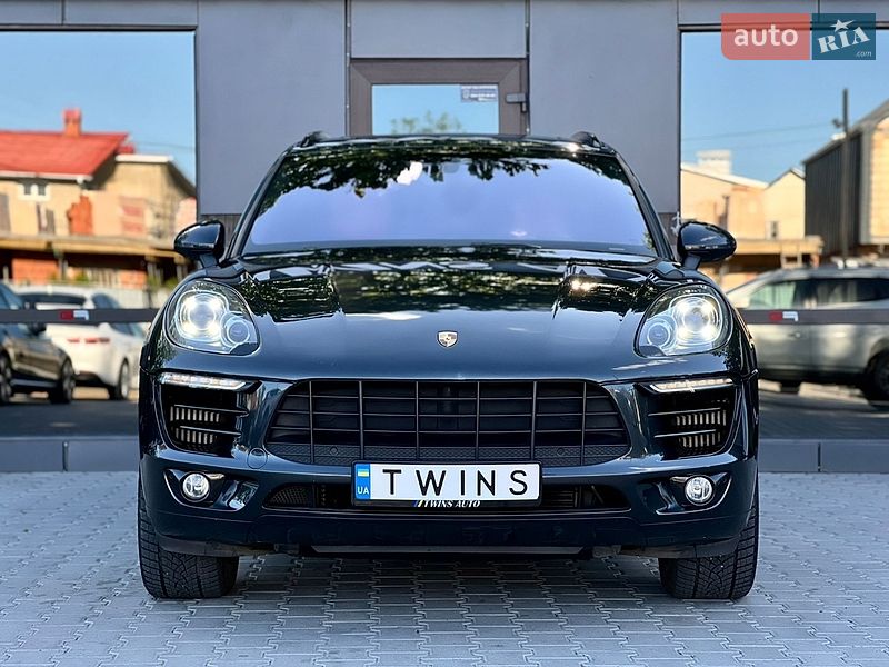 Внедорожник / Кроссовер Porsche Macan 2018 в Одессе