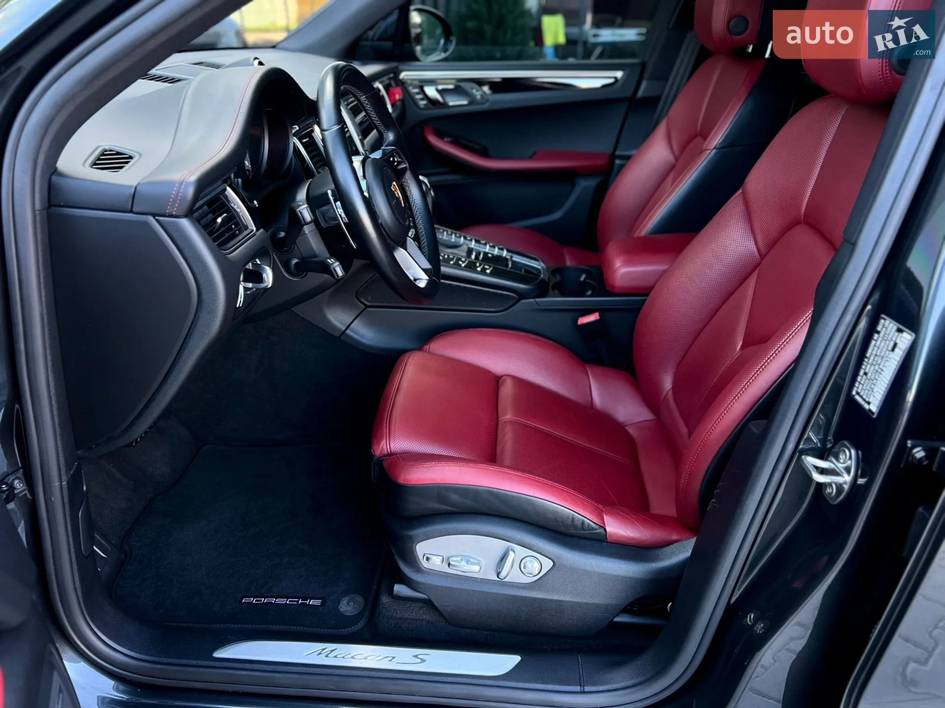 2018 Porsche Macan - мініатюра 7