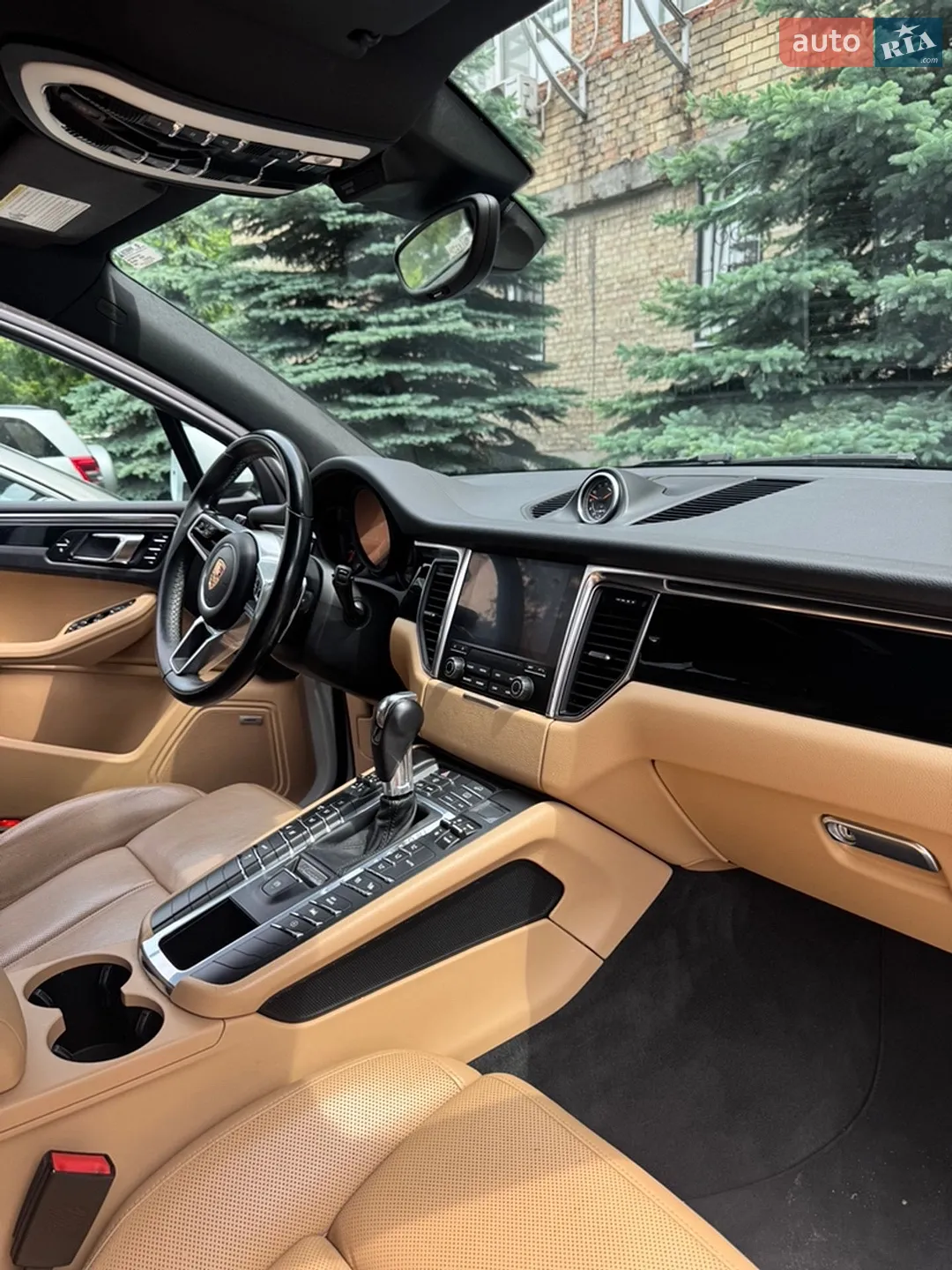 2018 Porsche Macan - мініатюра 23