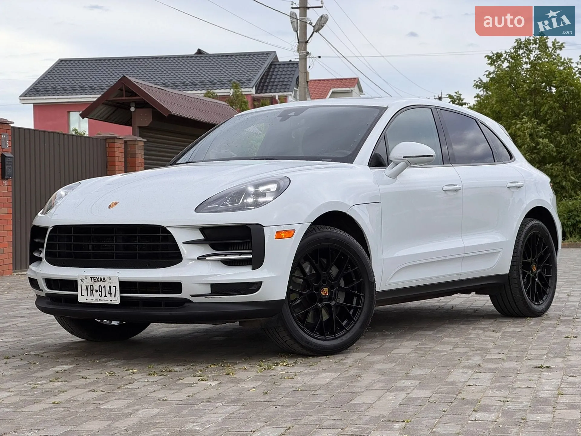 2021 Porsche Macan - мініатюра 2