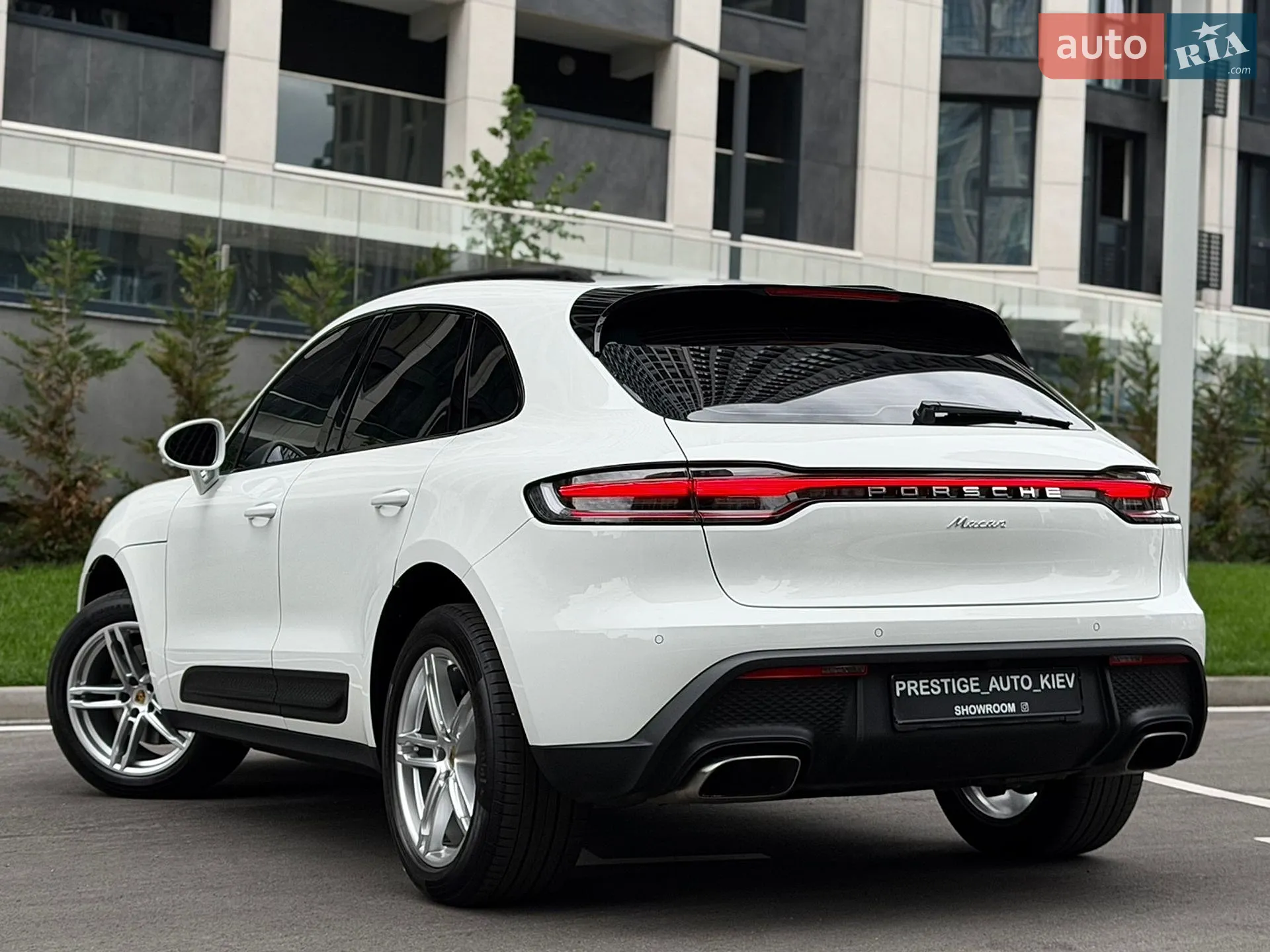 2023 Porsche Macan - мініатюра 30