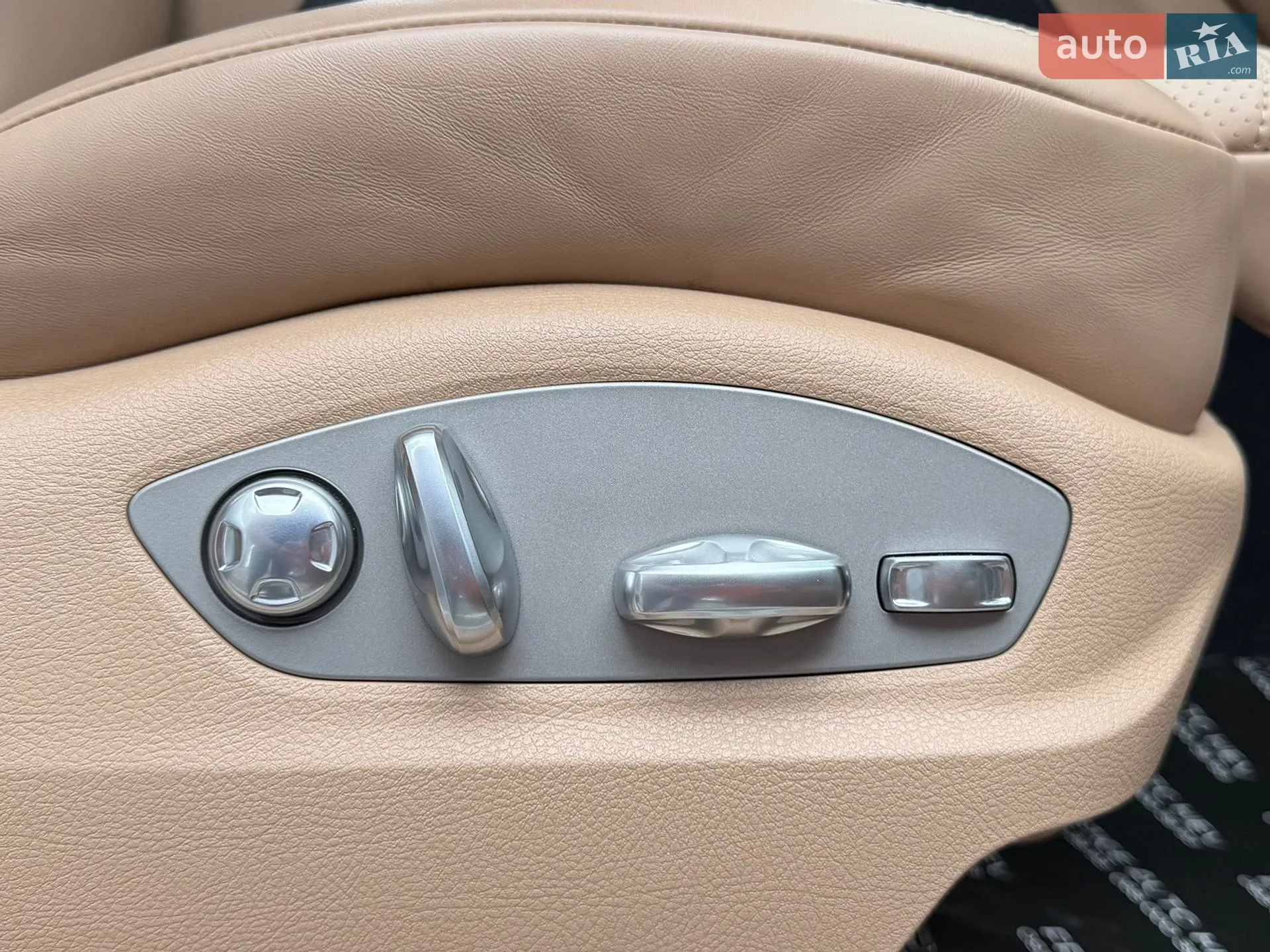 2023 Porsche Macan - мініатюра 50