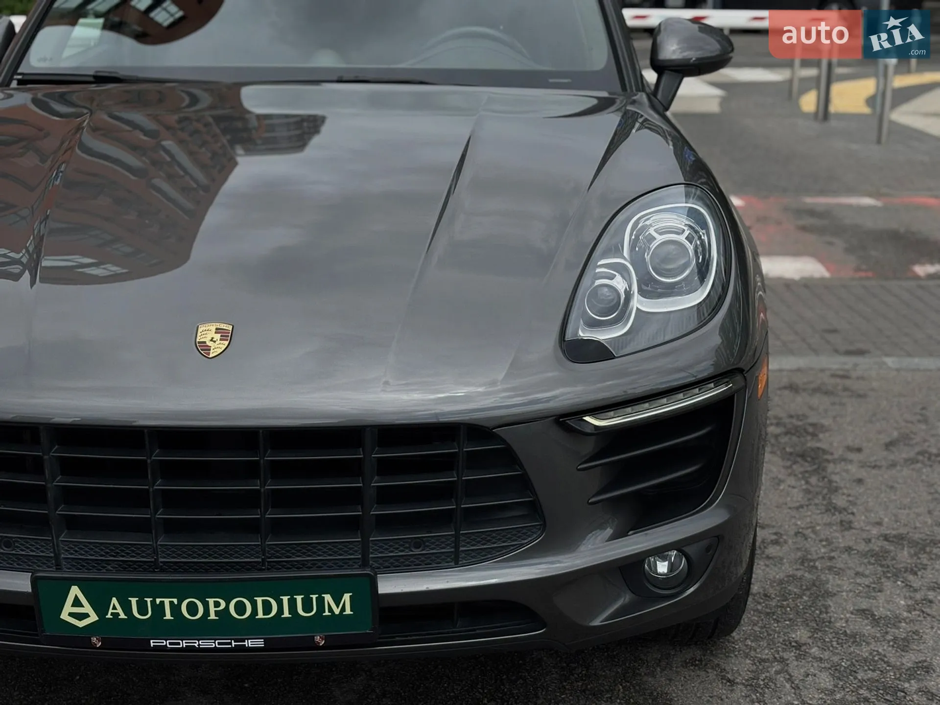 2017 Porsche Macan - мініатюра 9