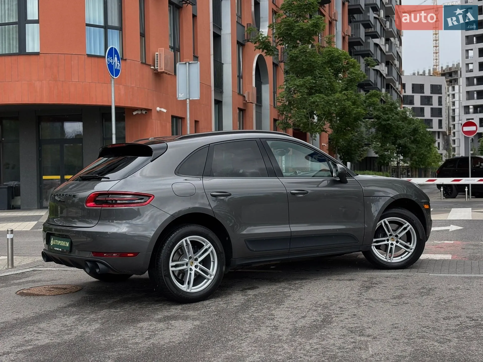 2017 Porsche Macan - мініатюра 15
