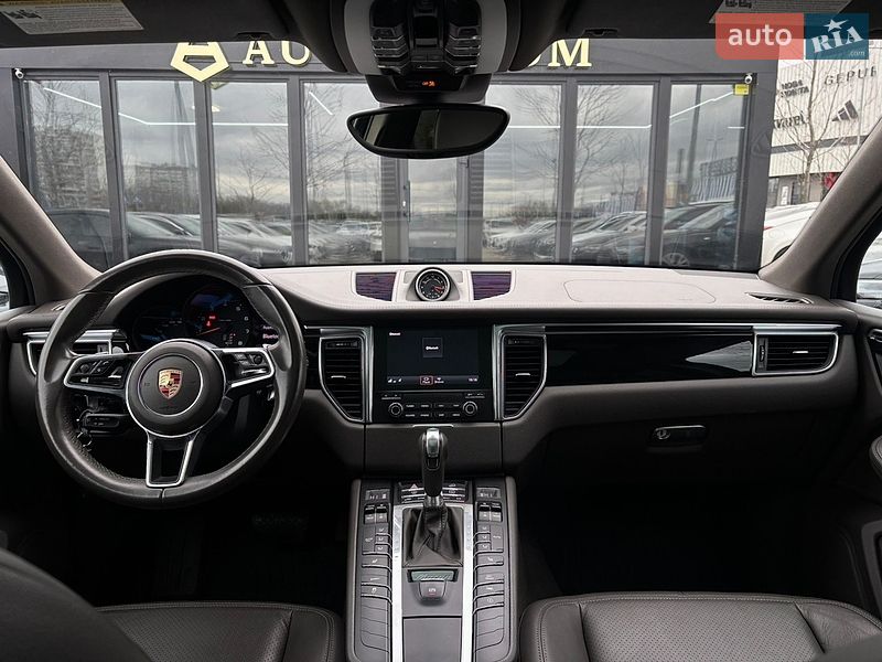 Внедорожник / Кроссовер Porsche Macan 2017 в Киеве фото 40 Внедорожник / Кроссовер Porsche Macan 2017 в Киеве