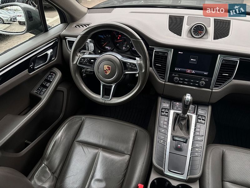 Внедорожник / Кроссовер Porsche Macan 2017 в Киеве фото 45 Внедорожник / Кроссовер Porsche Macan 2017 в Киеве