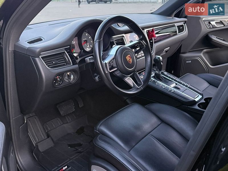 Внедорожник / Кроссовер Porsche Macan 2018 в Днепре