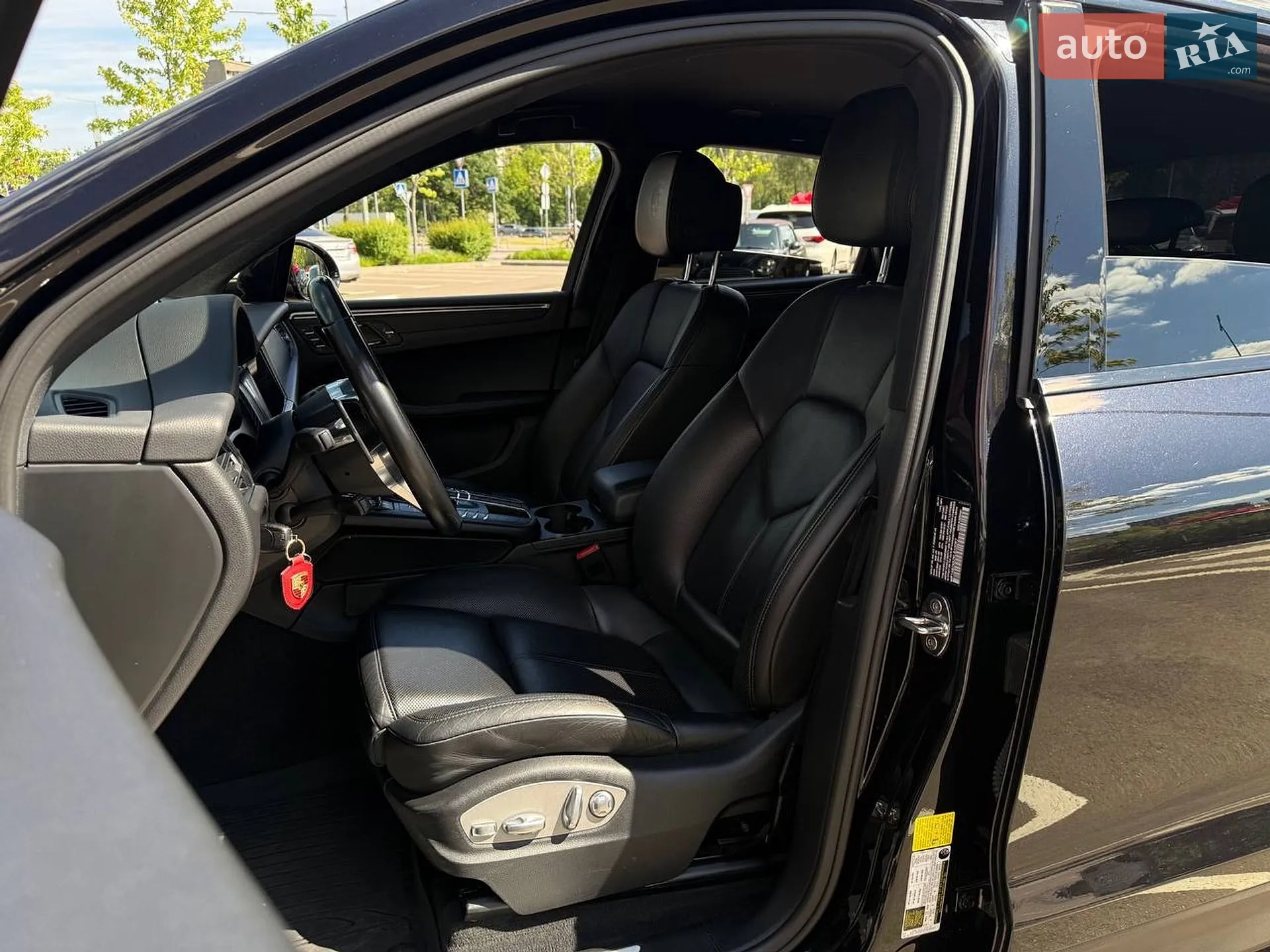2019 Porsche Macan - мініатюра 11