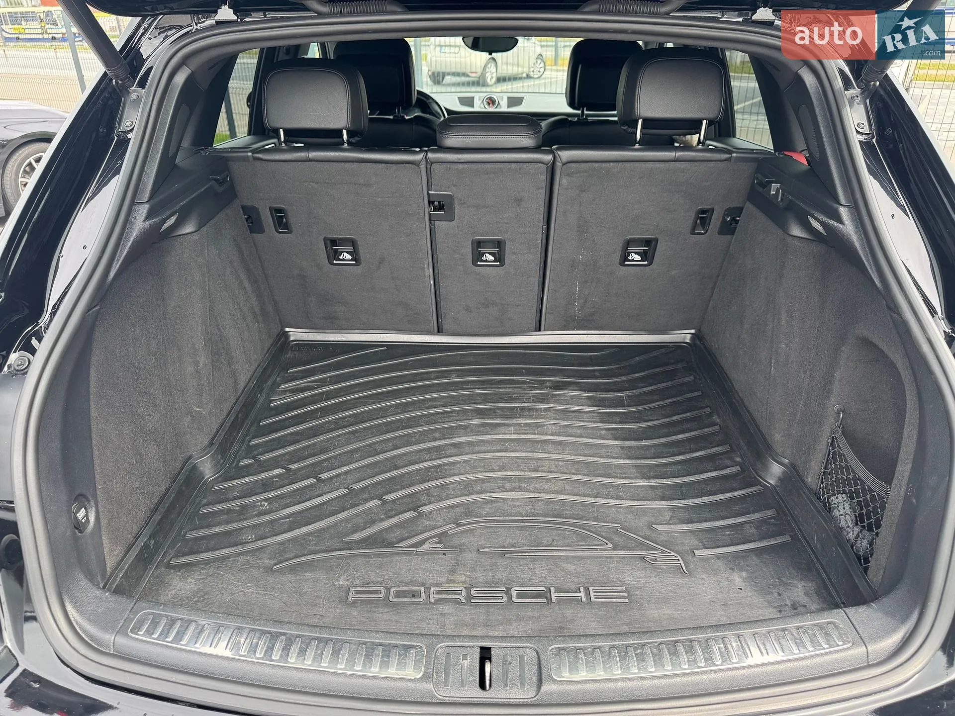 2015 Porsche Macan - мініатюра 28