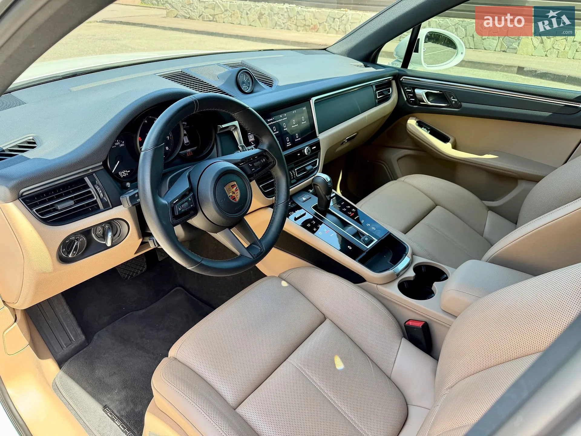 2022 Porsche Macan - мініатюра 14