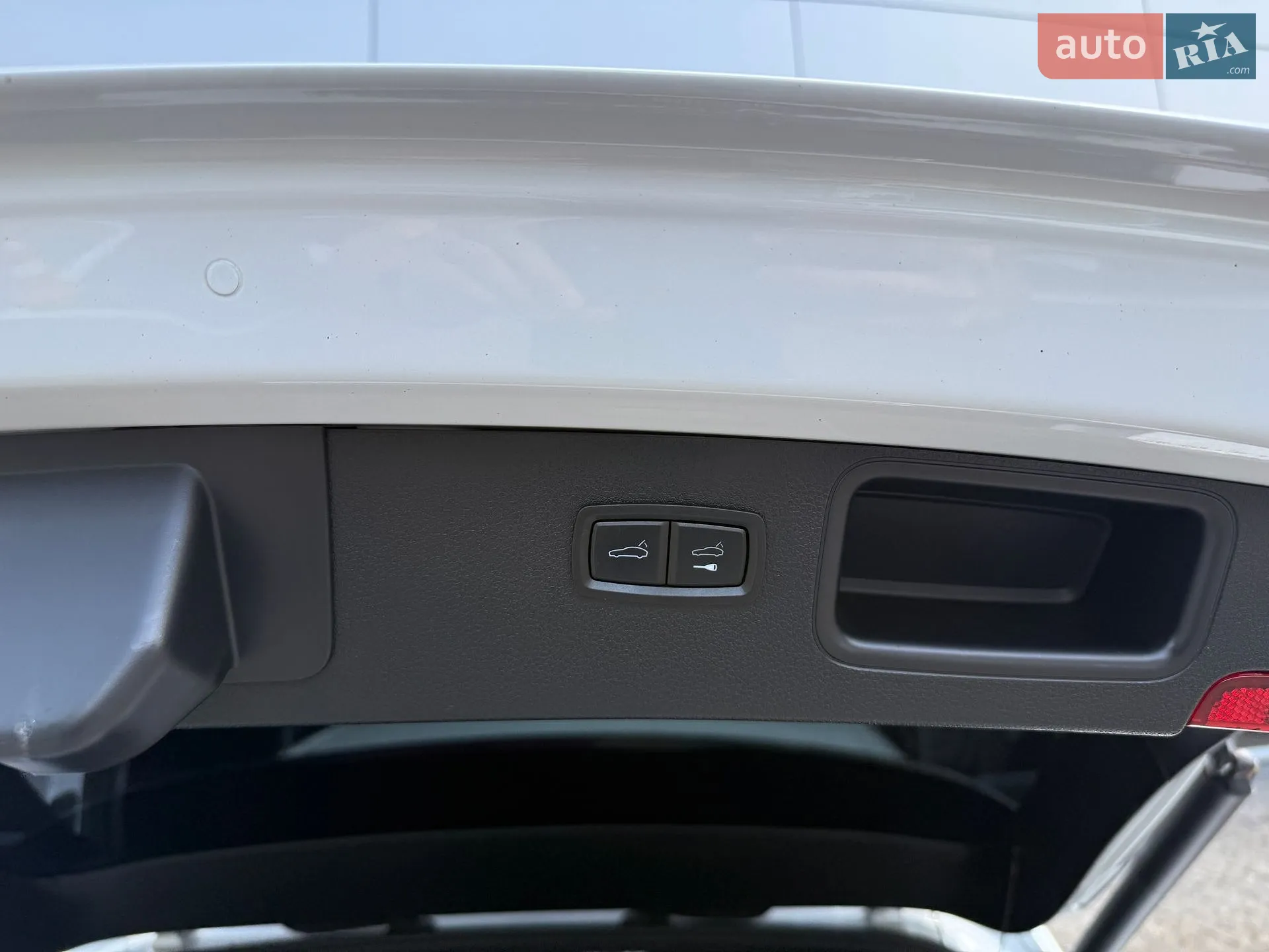 2016 Porsche Macan - мініатюра 36