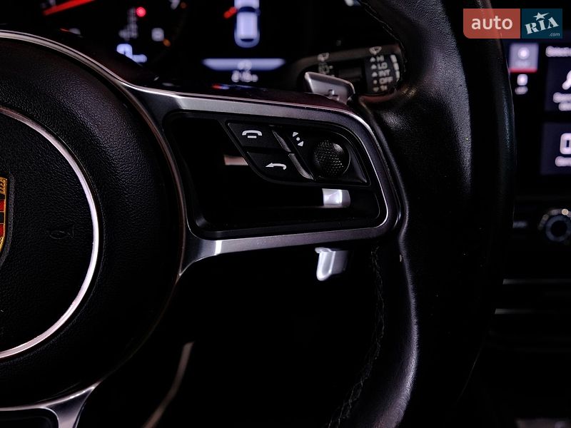 Внедорожник / Кроссовер Porsche Macan 2019 в Одессе