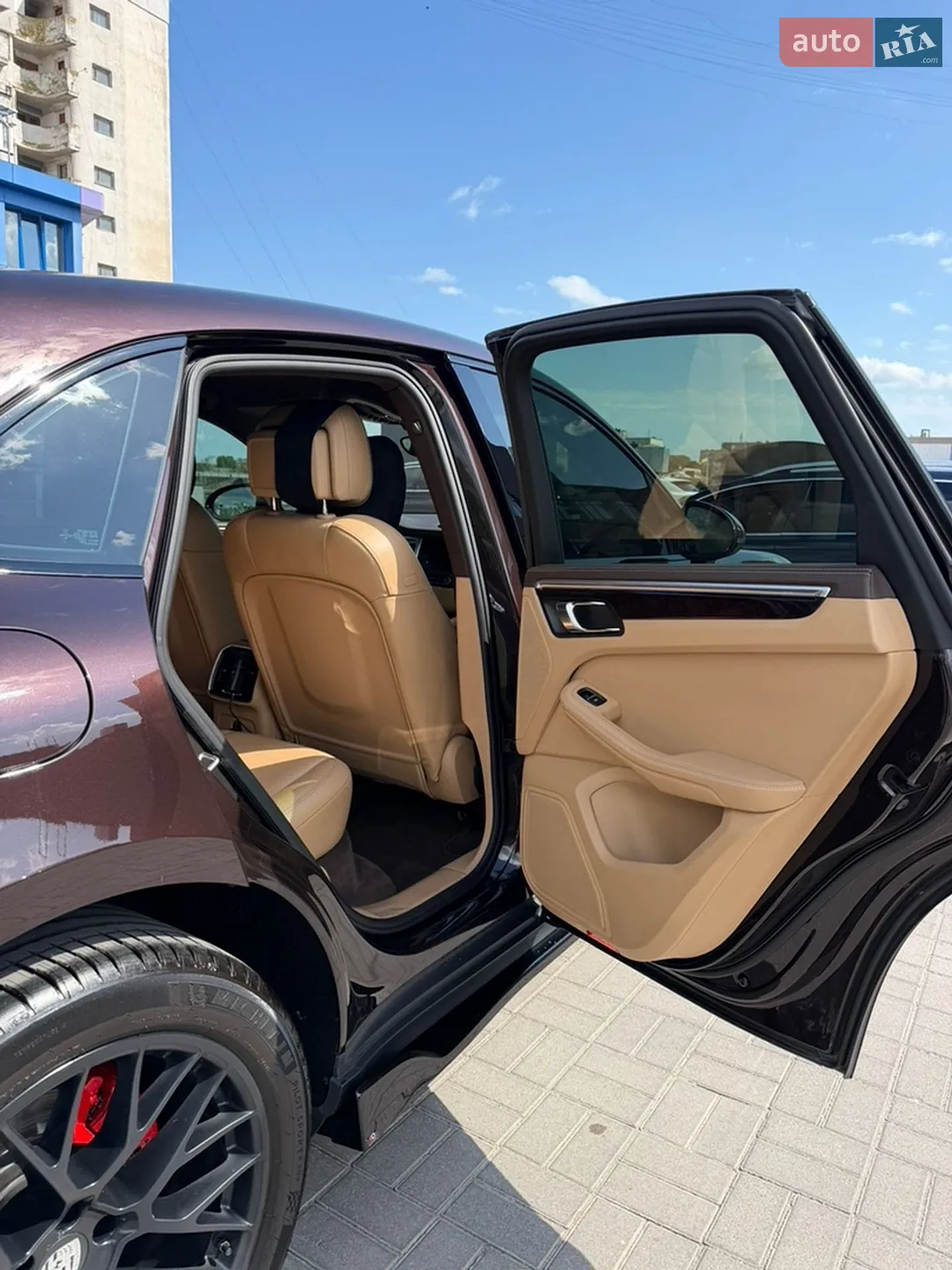 2016 Porsche Macan - мініатюра 19