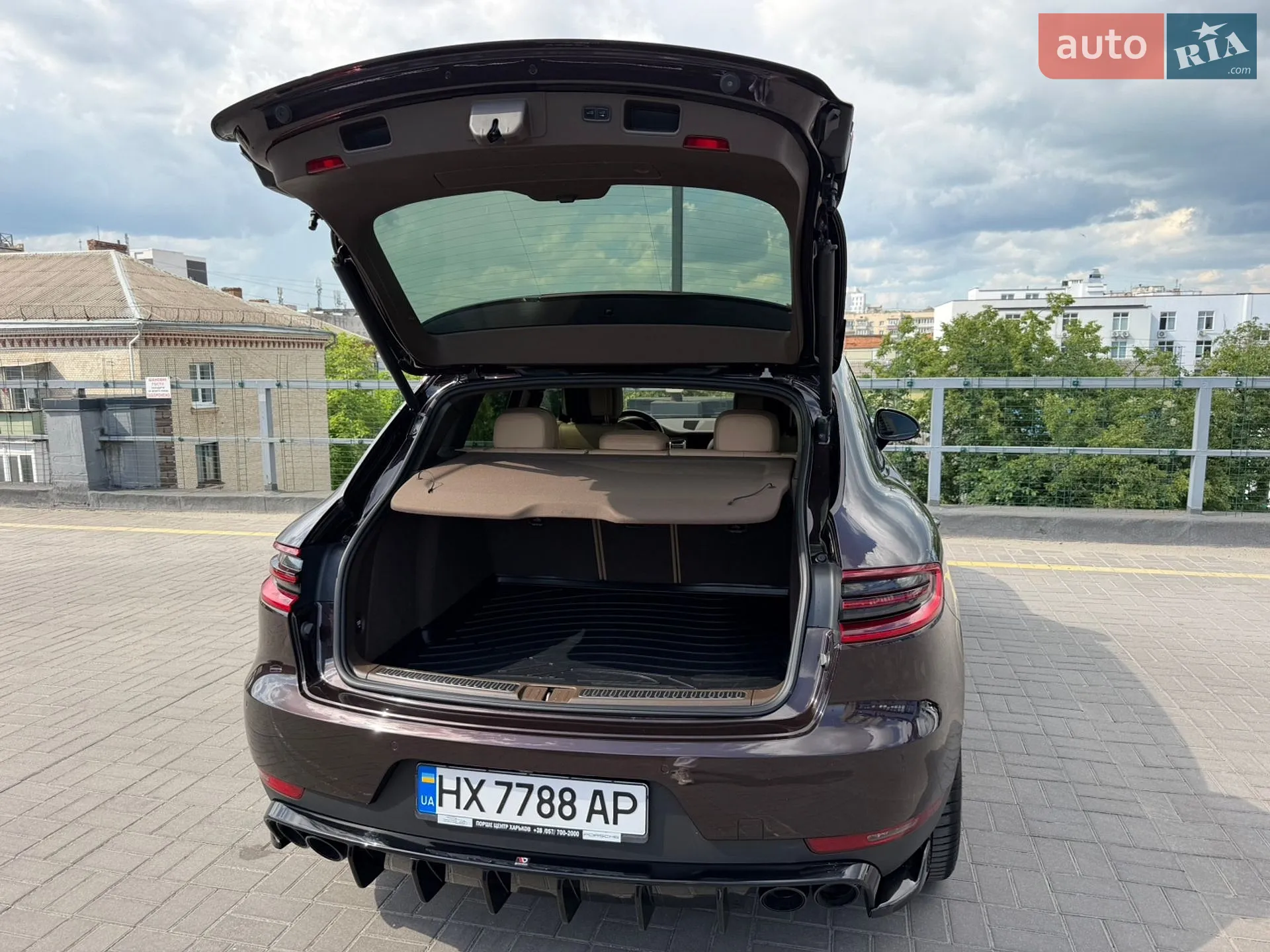 2016 Porsche Macan - мініатюра 5