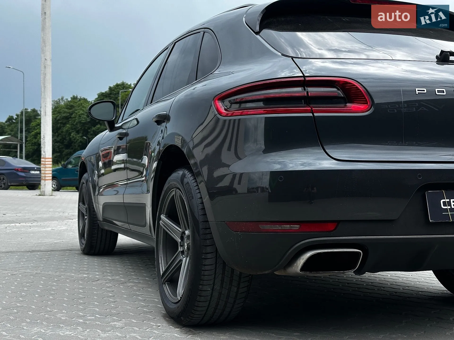 2017 Porsche Macan - мініатюра 12