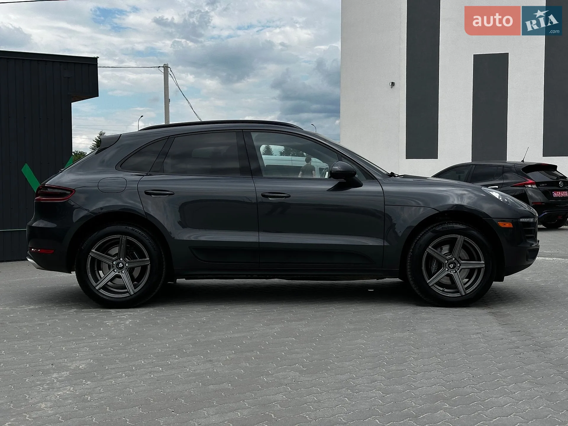 2017 Porsche Macan - мініатюра 19