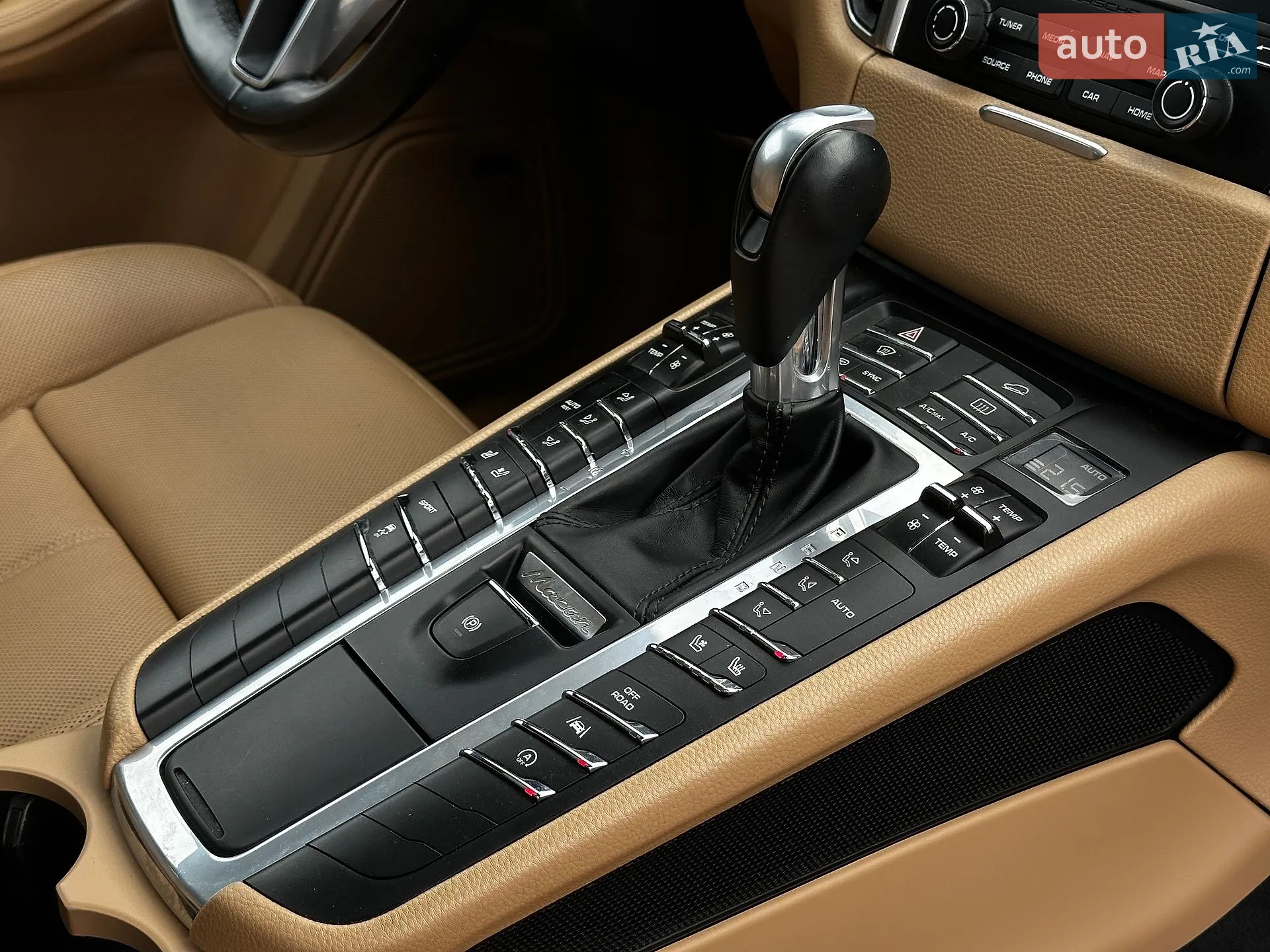 2017 Porsche Macan - мініатюра 62