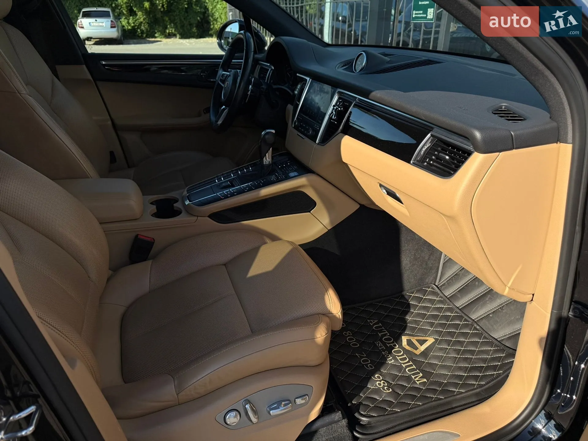 2017 Porsche Macan - мініатюра 20