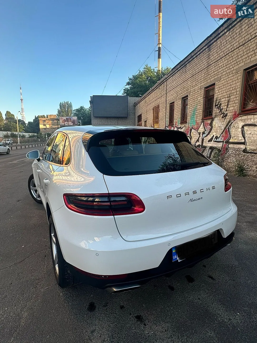 2016 Porsche Macan - мініатюра 6