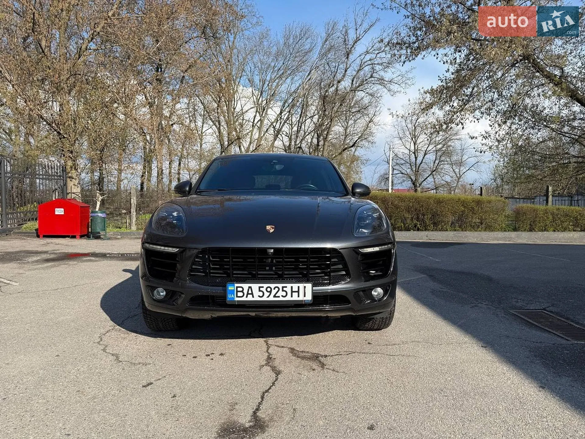 2016 Porsche Macan - мініатюра 2