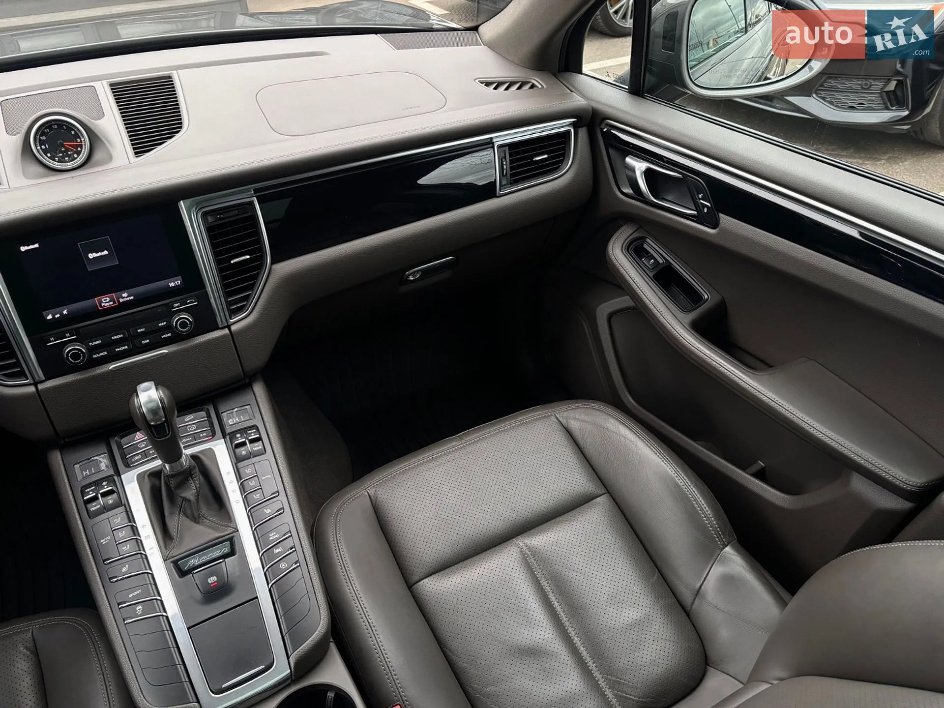 2017 Porsche Macan - мініатюра 33
