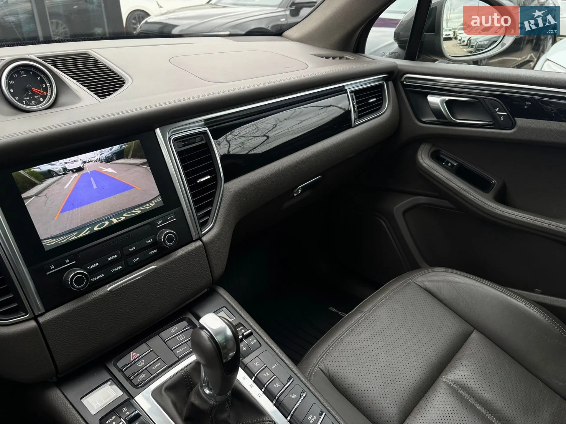 2017 Porsche Macan - мініатюра 46